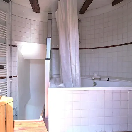 La Tourelle Apartment